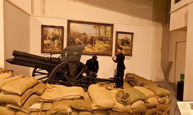 музей армії у Брюсселі