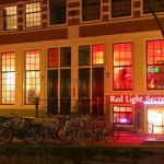 Таємниці кварталу червоних ліхтарів. Новий пікантний музей Амстердама
