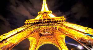 Десять секретів Ейфелевої вежі в Парижі