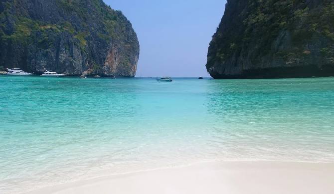 пляж Ао Майя в Таїланді