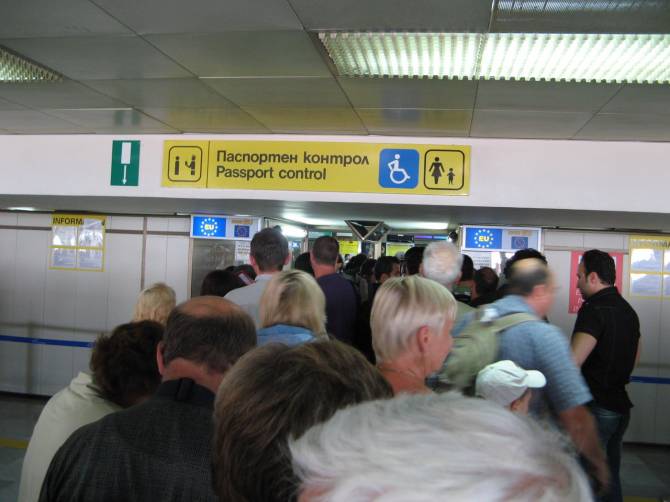 нова система для пасажирів в Болгарії